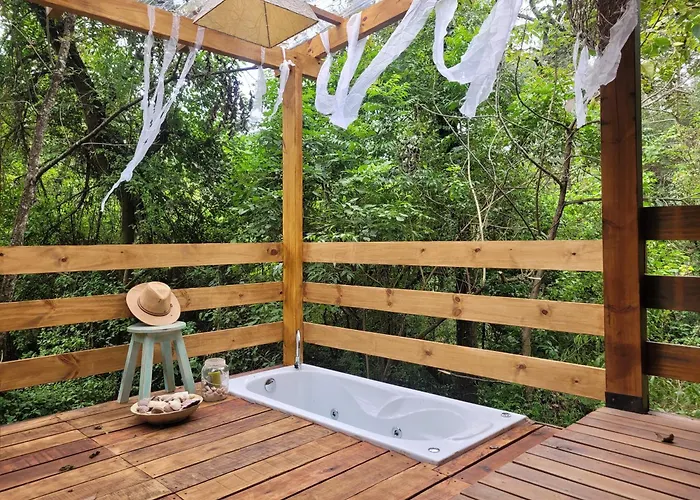 Cabana Win En El Bosque, Runa Yaku