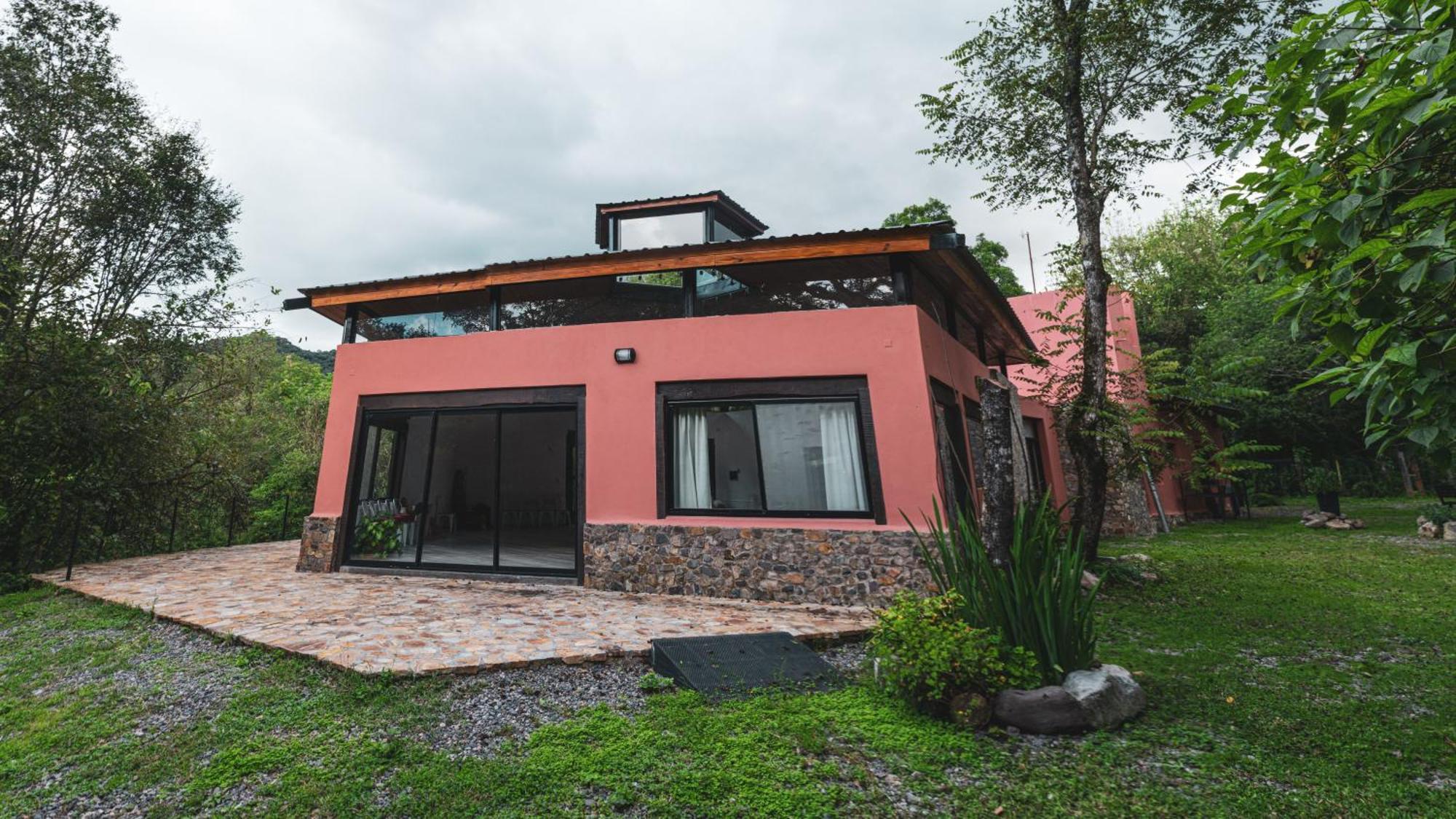 Win En El Bosque, Runa Yaku Chalet San Lorenzo (Salta)